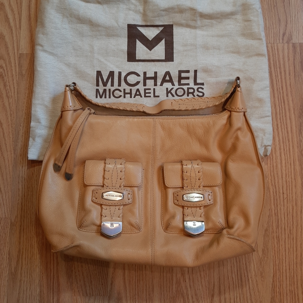 Michael Michael Kors Caramel Leather Saddle Bag Hand Bag Purse With Dust Cover